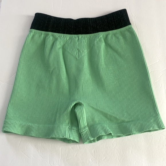 (A4) Free People Movement Prajna Happiness Runs Seamless Shorts, Size M/L, NWT - Picture 9 of 9
